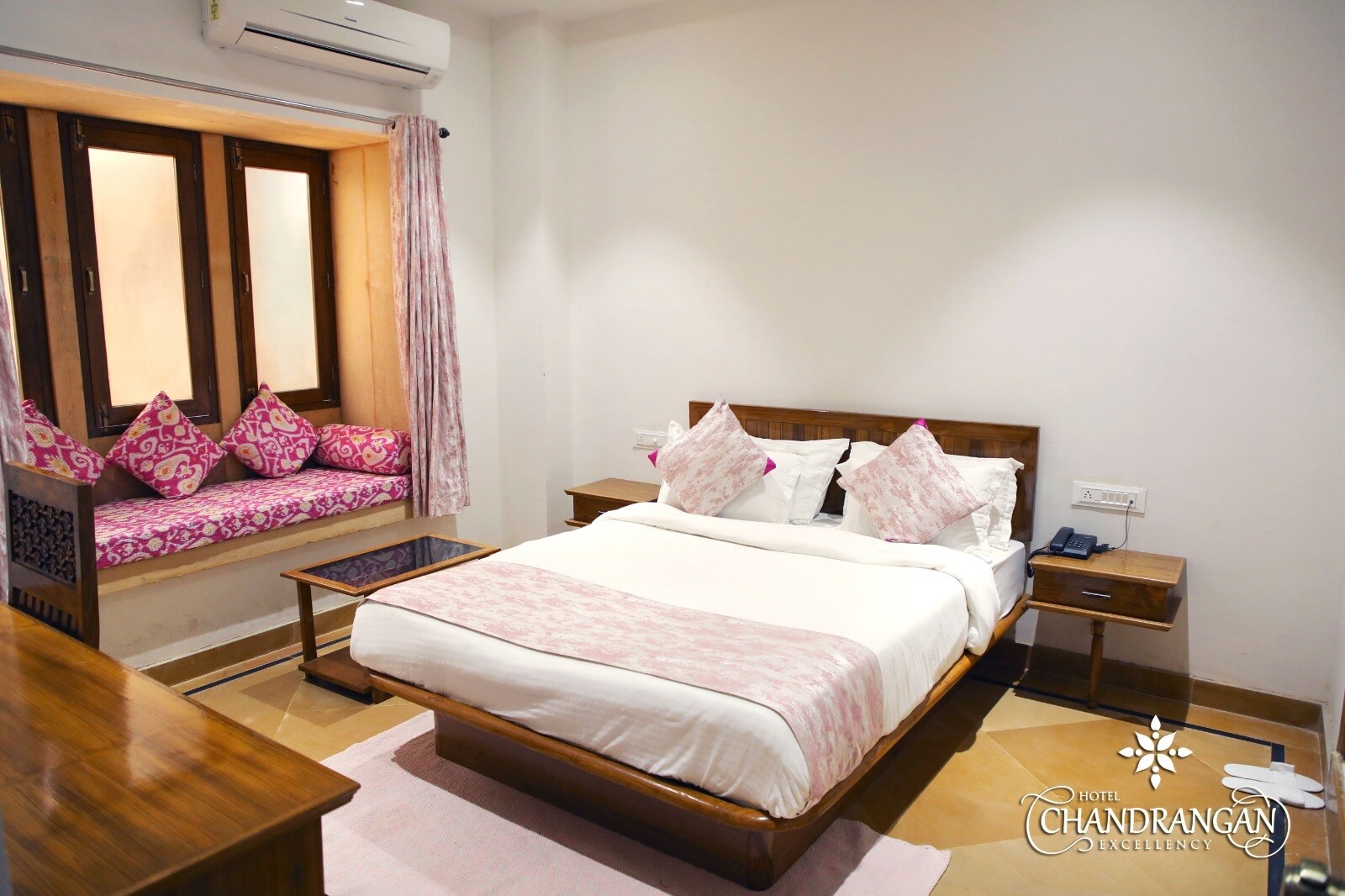 Super Deluxe King Room — photo 1