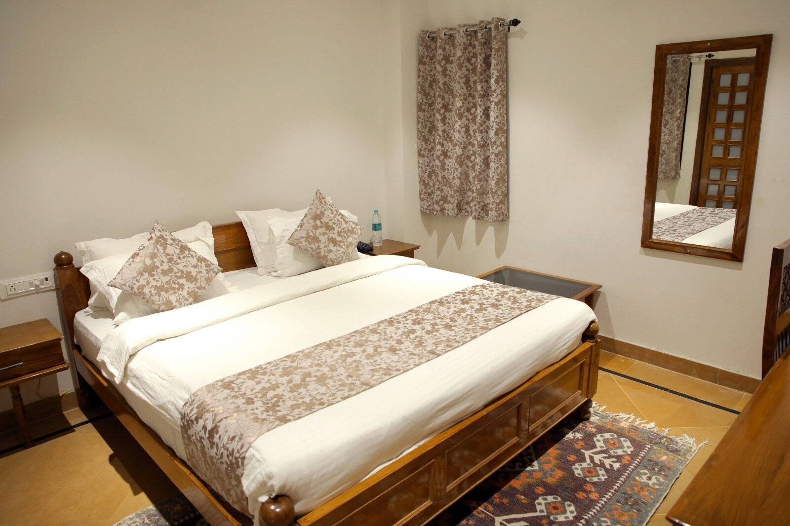 Deluxe Twin Room — photo 1